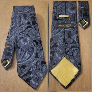 Donald J Trump Signature Collection Neck Tie Men’s Black Gray Paisley 100% Silk